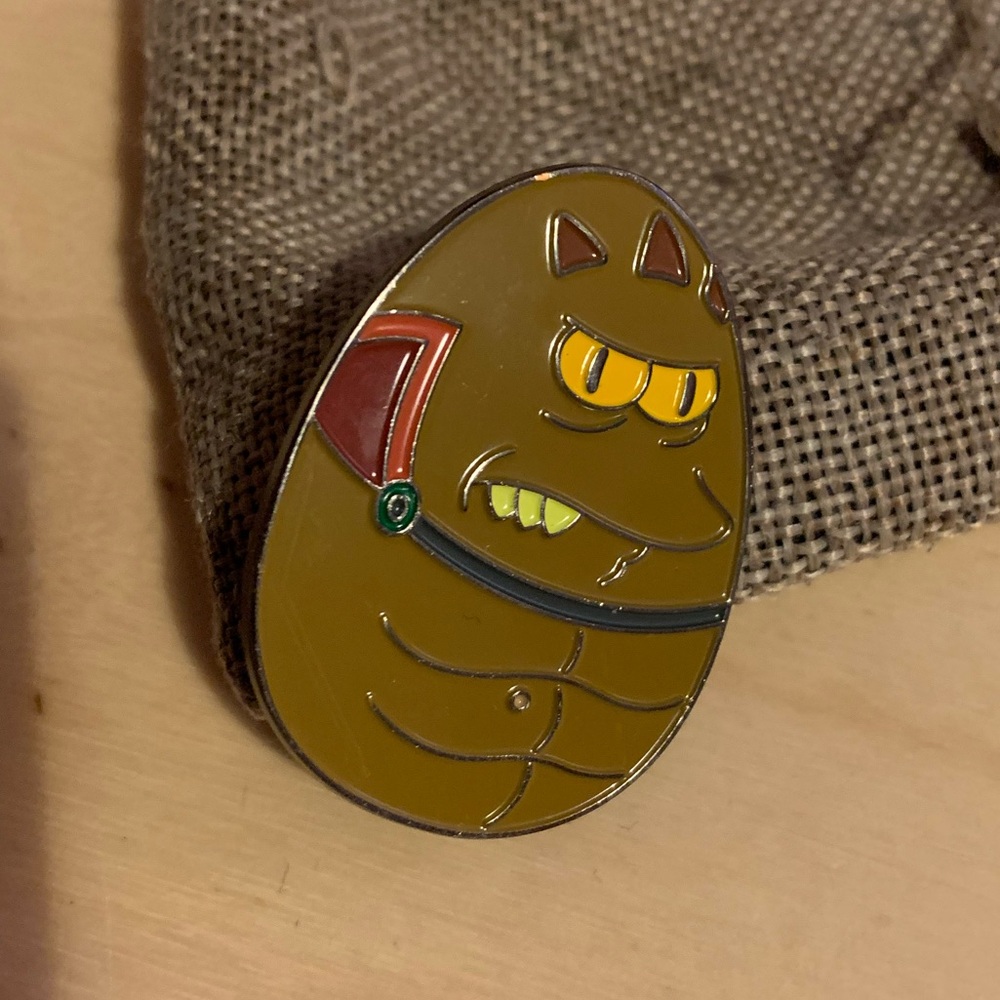 Lrrr, ruler of the planet Omicron Persei 8 Futurama Enamel Pin
